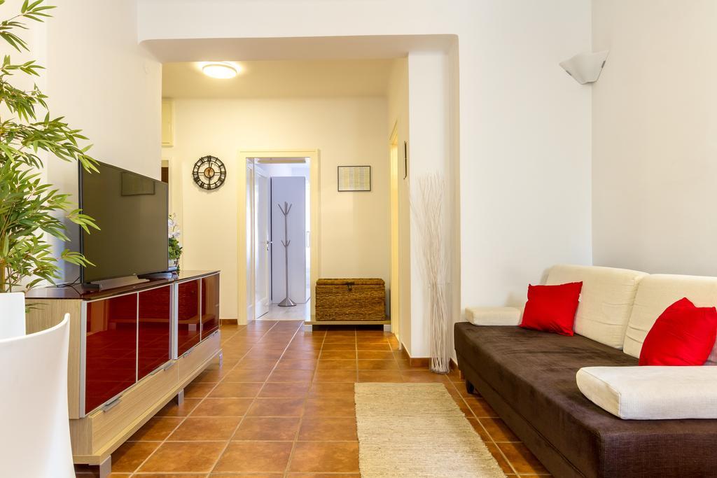 Apartment Of Solitude Сплит Екстериор снимка