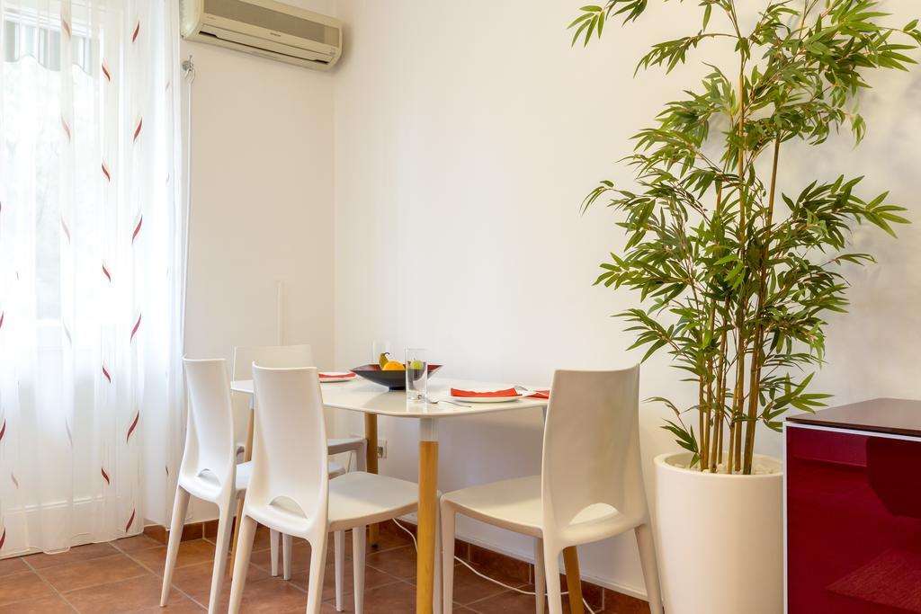 Apartment Of Solitude Сплит Екстериор снимка